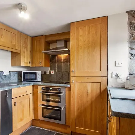 The Coppermines Mountain - Sawyers, Millrace, Pelton Wheel, Sleeps 16 Coniston