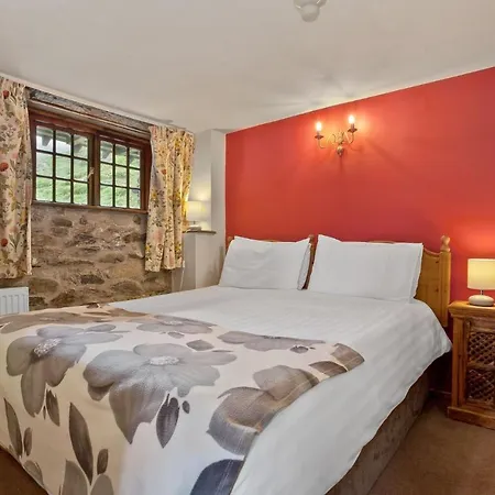 The Coppermines Mountain - Sawyers, Millrace, Pelton Wheel, Sleeps 16 Holiday home *