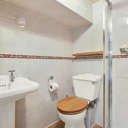 The Coppermines Mountain - Sawyers, Millrace, Pelton Wheel, Sleeps 16 Holiday home