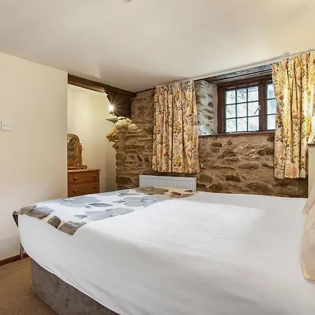 The Coppermines Mountain - Sawyers, Millrace, Pelton Wheel, Sleeps 16